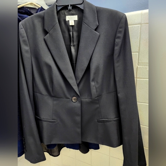 Ann Taylor Loft blazer - Picture 1 of 6